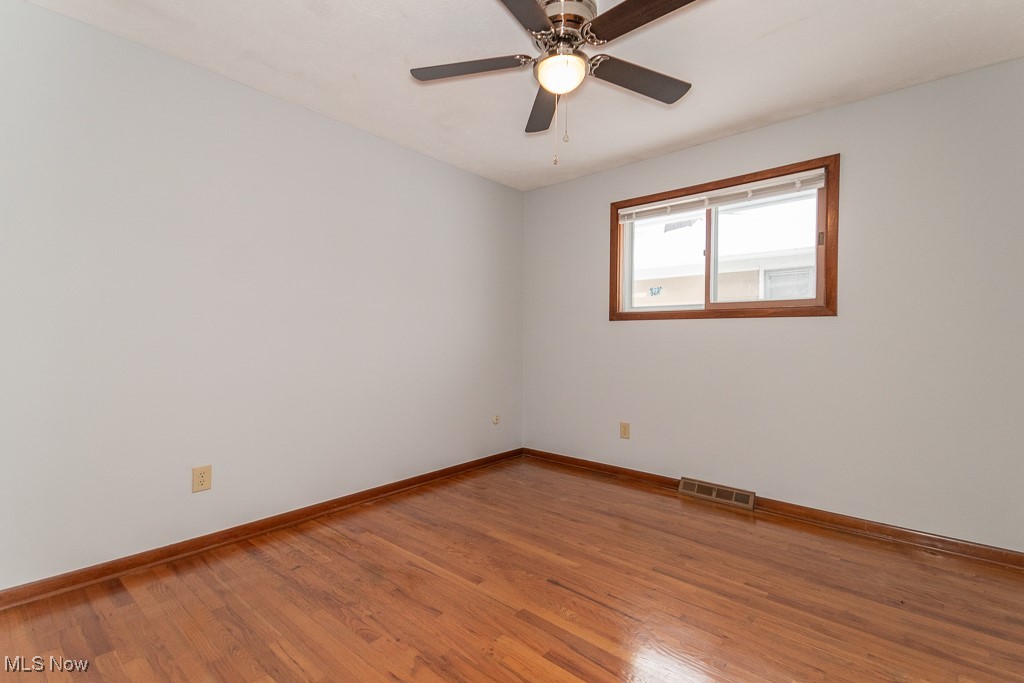 24350 Russell Avenue Euclid OH 44123