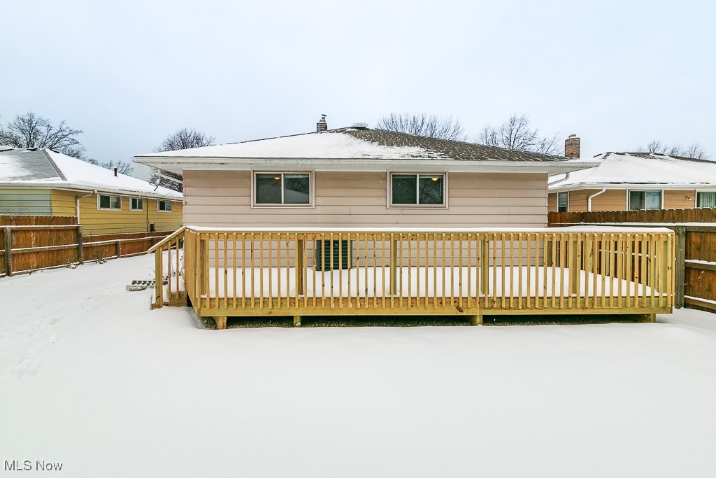 24350 Russell Avenue Euclid OH 44123