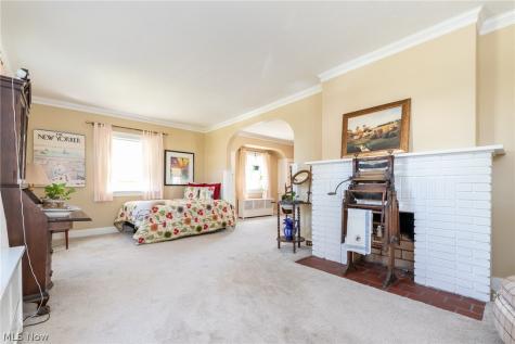 4226 Bushnell Road University Heights OH 44118