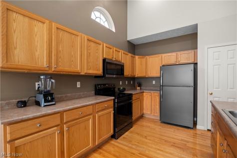 5052 Forestland Court Brunswick OH 44212