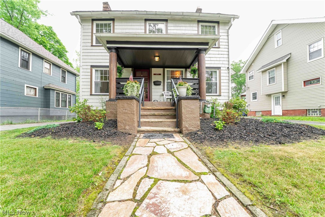 3273 E Scarborough Road Cleveland Heights OH 44118