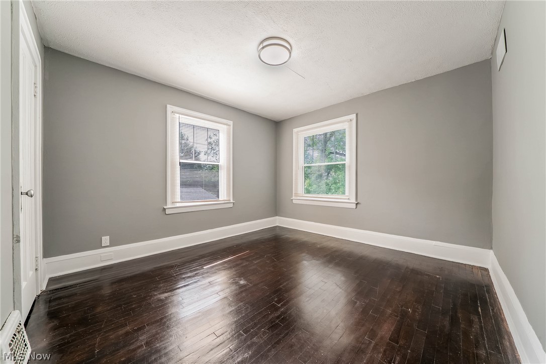 3273 E Scarborough Road Cleveland Heights OH 44118