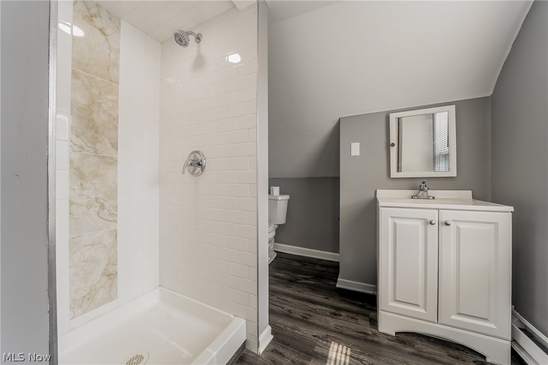 3273 E Scarborough Road Cleveland Heights OH 44118