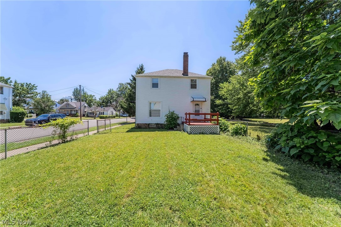 19211 Mohican Avenue Cleveland OH 44119