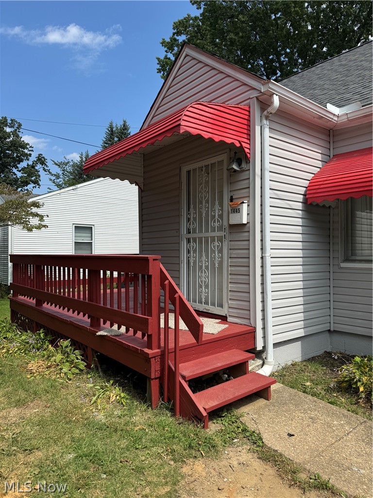 1445 Burkhardt Avenue Akron OH 44301