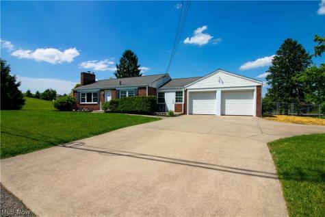 10381 Portage Street NW Canal Fulton OH 44614