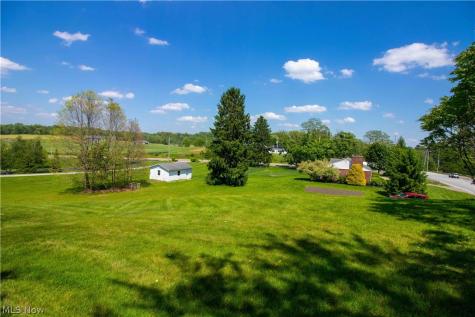 10381 Portage Street NW Canal Fulton OH 44614