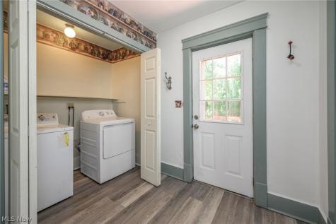 246 Lawrence Street Ravenna OH 44266