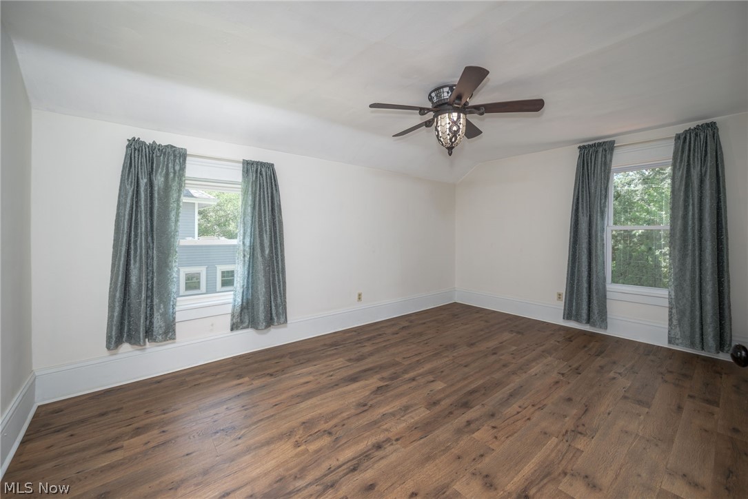 246 Lawrence Street Ravenna OH 44266