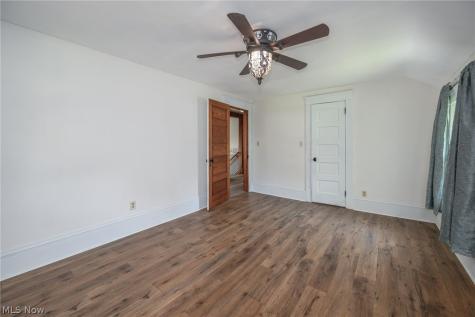 246 Lawrence Street Ravenna OH 44266