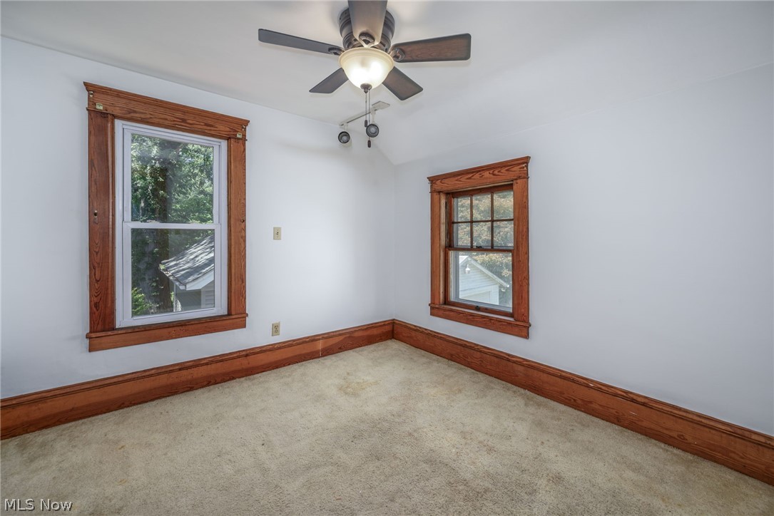 246 Lawrence Street Ravenna OH 44266