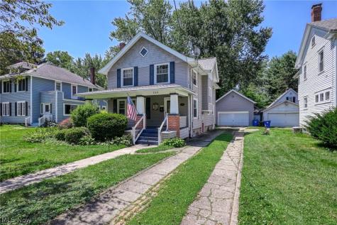 246 Lawrence Street Ravenna OH 44266