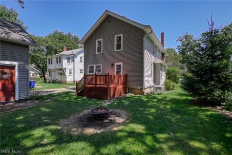 246 Lawrence Street Ravenna OH 44266