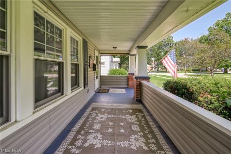 246 Lawrence Street Ravenna OH 44266