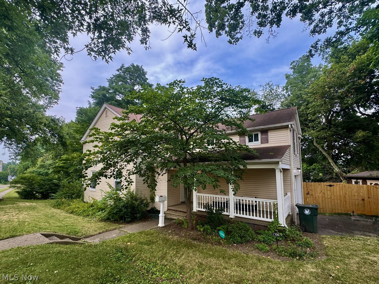 1700 Cherry Avenue NE Canton OH 44714