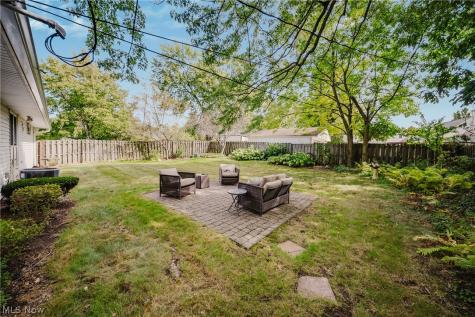 7435 Nethersole Drive Middleburg Heights OH 44130