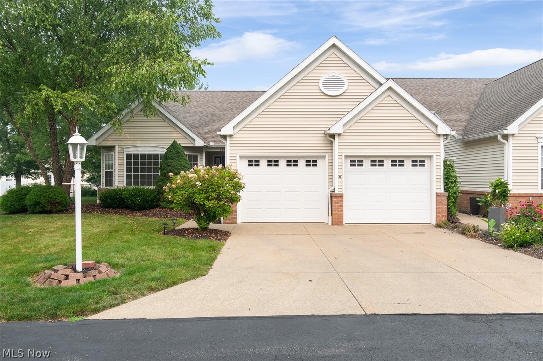 2823 Stratford Circle Green OH 44312