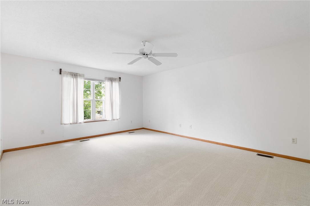 2823 Stratford Circle Green OH 44312