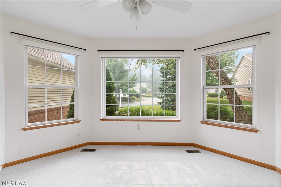 2823 Stratford Circle Green OH 44312
