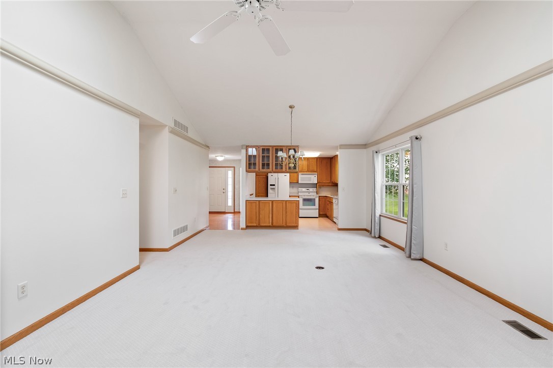 2823 Stratford Circle Green OH 44312