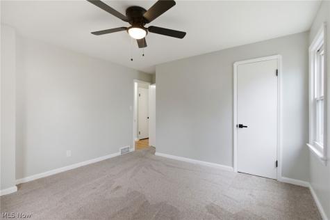 295 E 276th Street Euclid OH 44132
