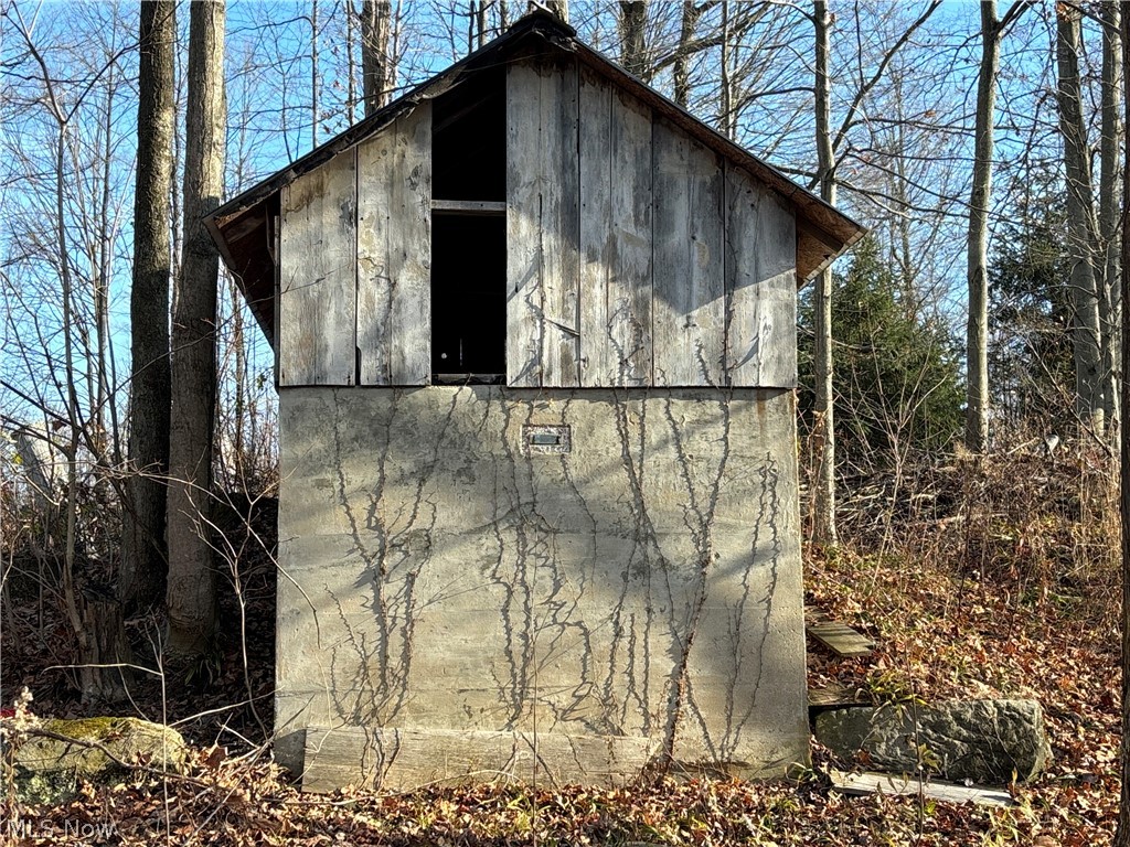 10765 Bell Road Newbury OH 44065