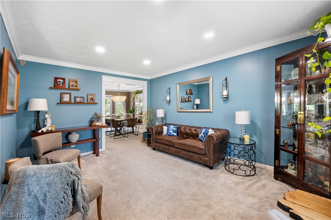 423 Crestwood Drive Avon Lake OH 44012