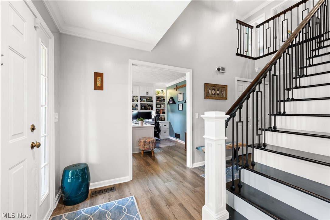 423 Crestwood Drive Avon Lake OH 44012