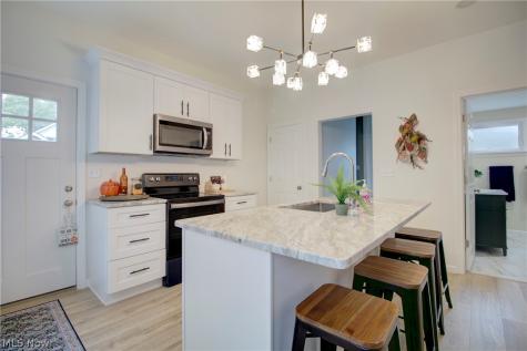 1950 W 50th Street Cleveland OH 44102