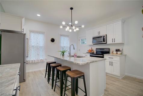 1950 W 50th Street Cleveland OH 44102