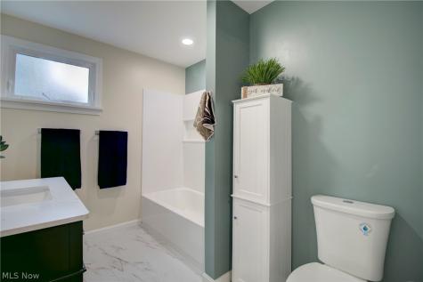 1950 W 50th Street Cleveland OH 44102