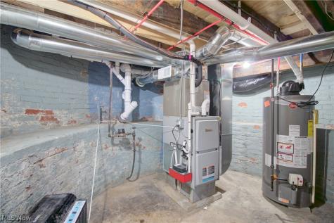 1950 W 50th Street Cleveland OH 44102