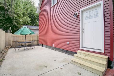 1950 W 50th Street Cleveland OH 44102