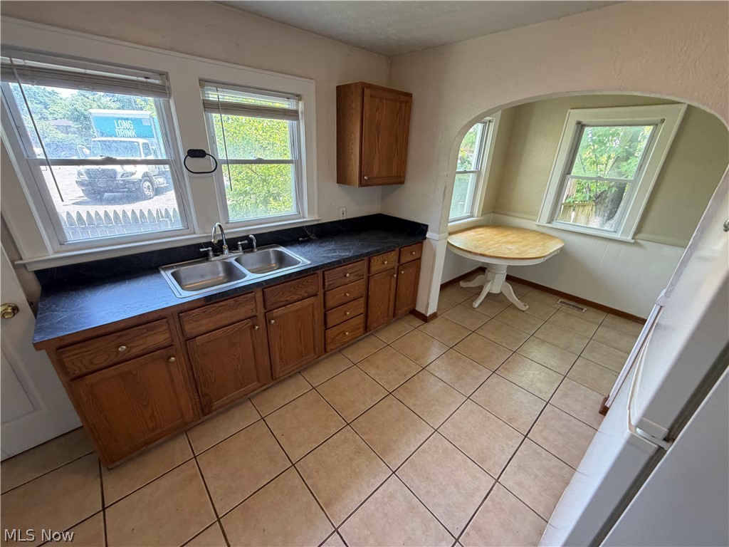 918 Frederick Boulevard Akron OH 44320