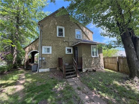 918 Frederick Boulevard Akron OH 44320