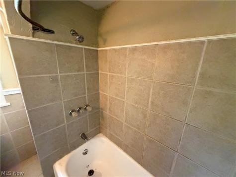 918 Frederick Boulevard Akron OH 44320