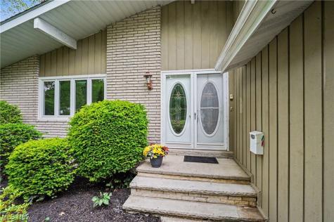 6536 Duneden Avenue Solon OH 44139
