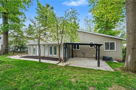 6536 Duneden Avenue Solon OH 44139