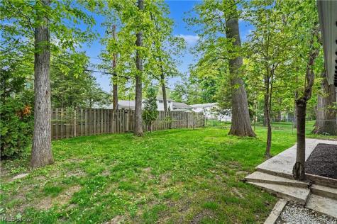 6536 Duneden Avenue Solon OH 44139