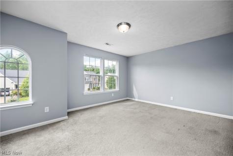 3109 Woodland Trail Avon OH 44011