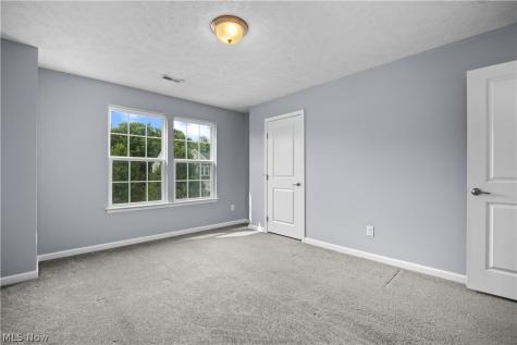 3109 Woodland Trail Avon OH 44011