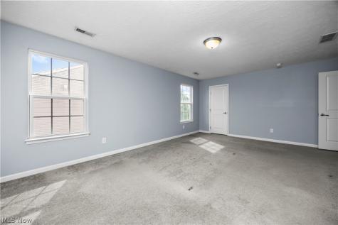 3109 Woodland Trail Avon OH 44011
