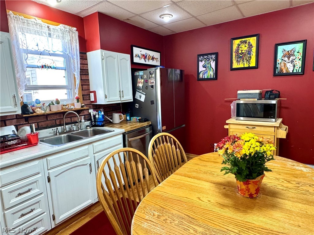 436 N 8th Street Coshocton OH 43812