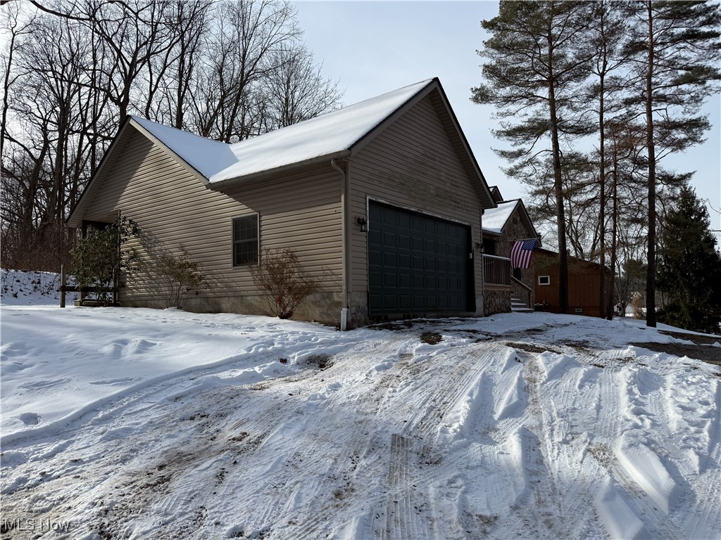 2262 Leonard Street Ravenna OH 44266