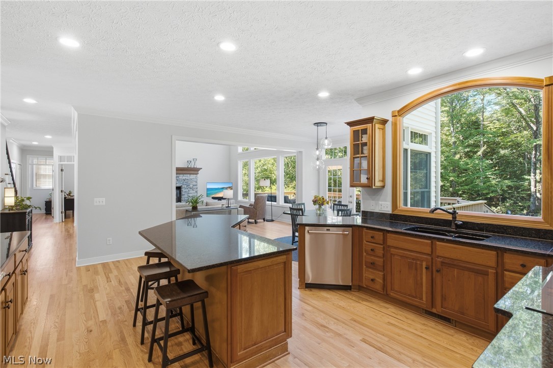 780 S Sussex Court Aurora OH 44202