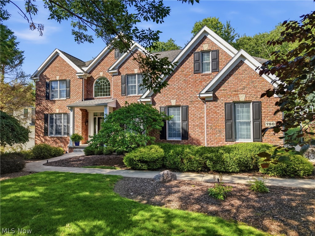 780 S Sussex Court Aurora OH 44202