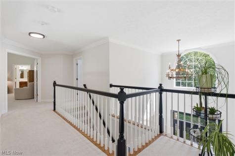 780 S Sussex Court Aurora OH 44202