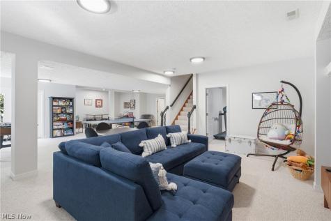 780 S Sussex Court Aurora OH 44202