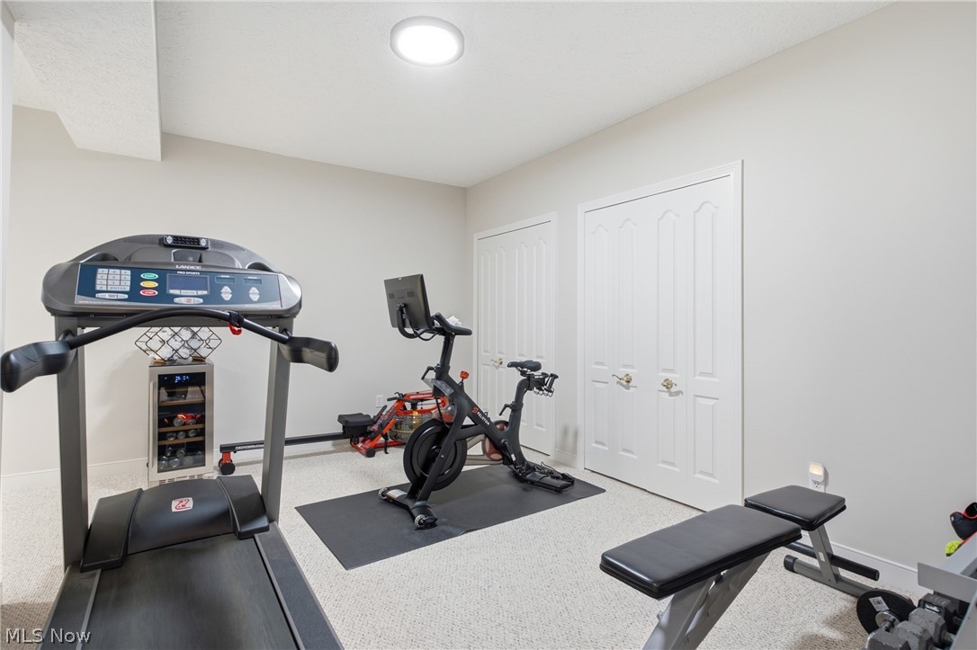 780 S Sussex Court Aurora OH 44202