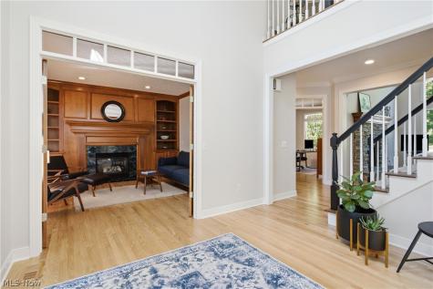 780 S Sussex Court Aurora OH 44202